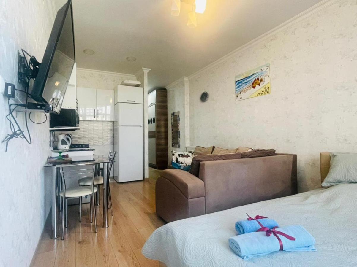 Apartamento Sunny Mood Batumi Exterior foto