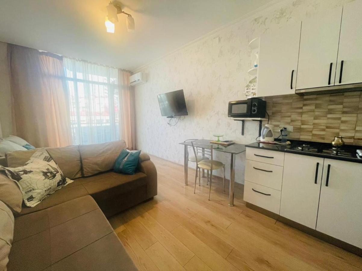 Apartamento Sunny Mood Batumi Exterior foto
