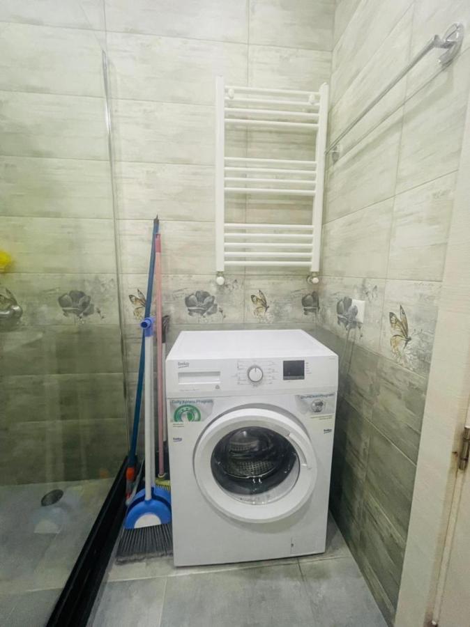 Apartamento Sunny Mood Batumi Exterior foto