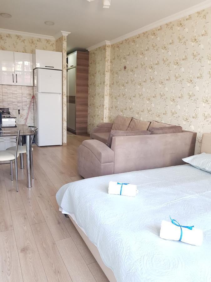 Apartamento Sunny Mood Batumi Exterior foto